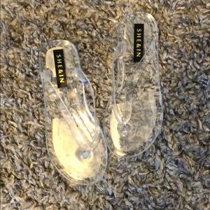 Clear flip flops
